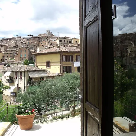 Del Sole فندق مبيت وإفطار سيينا