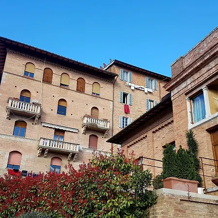 Del Sole فندق مبيت وإفطار سيينا