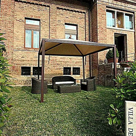 Del Sole فندق مبيت وإفطار 4*